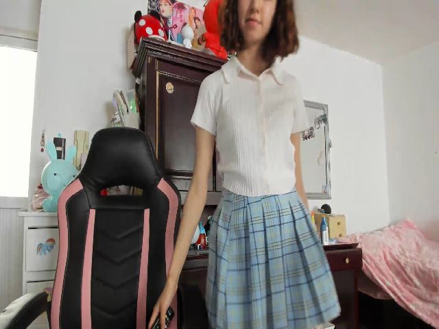 Live sex webcam photo for Cherrycute666 #267321026