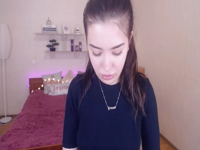 Live sex webcam photo for JessieBree #267086509