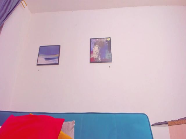 Live sex webcam photo for Blackhot23 #267226393