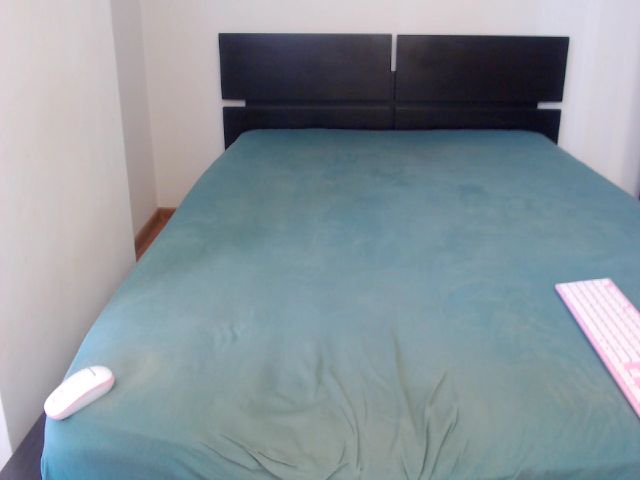 Live sex webcam photo for KattyDesire #267119801