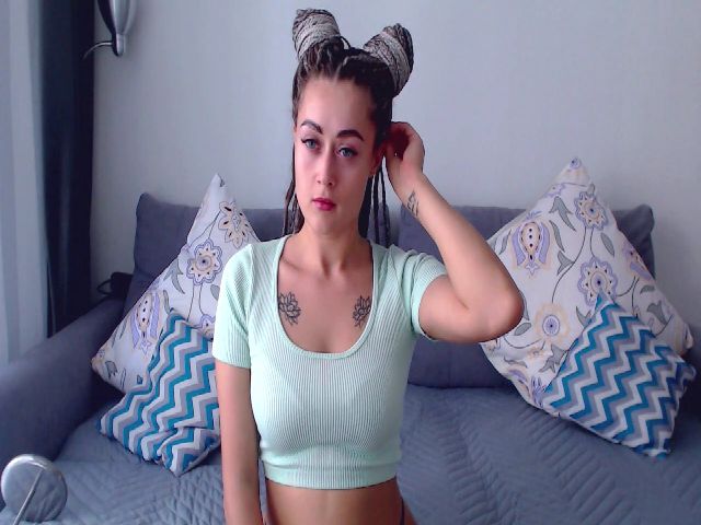 Live sex webcam photo for BlueeyedFox #267112080