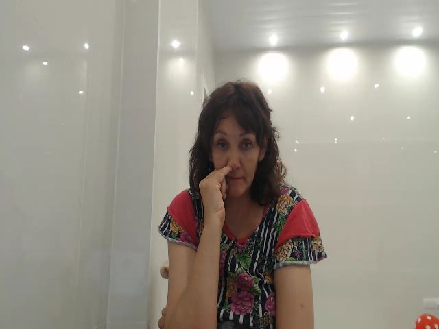 Live sex webcam photo for Lindana4 #267356816