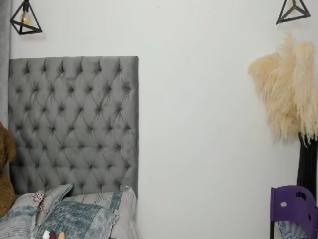 Live sex webcam photo for Mely_adebay #267324710