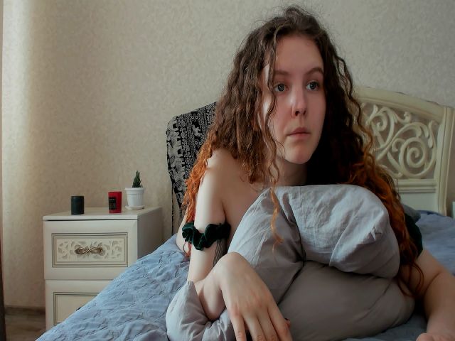 Live sex webcam photo for AngelaShines #267112074