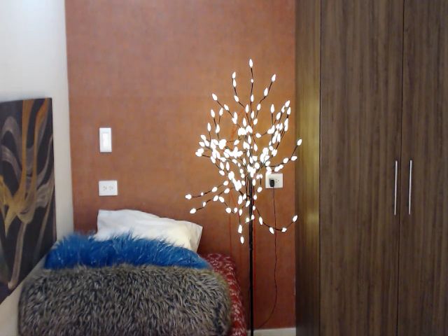 Live sex webcam photo for Forevermanu #267122805