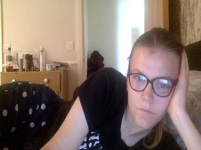Live sex webcam photo for SexyHotSlut3 #267098420