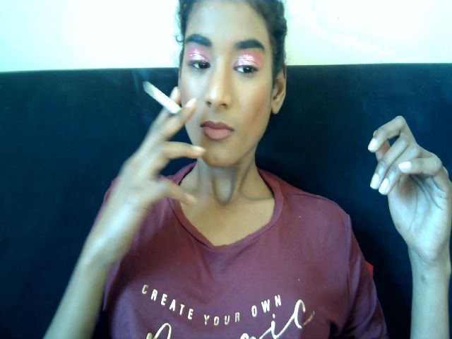 Live sex webcam photo for dirtyrissa69 #267118216