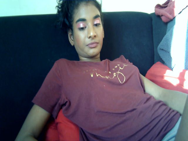 Live sex webcam photo for dirtyrissa69 #267154917