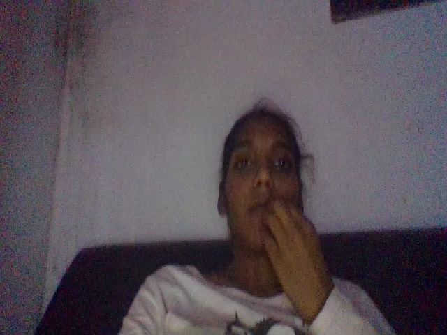 Live sex webcam photo for IndianvixxenX #267204122