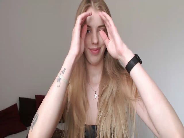 Live sex webcam photo for LIONESS_1 #267072727