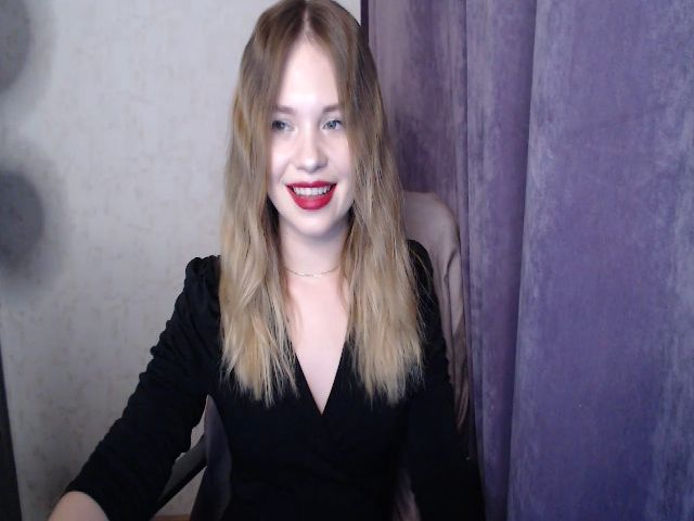 Live sex webcam photo for minishy #267212349