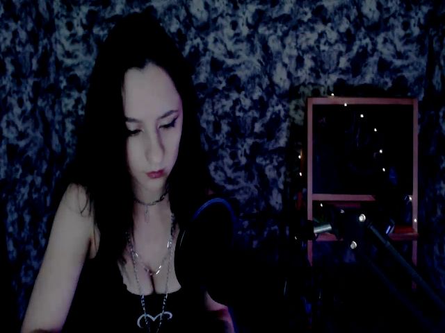 Live sex webcam photo for Meowny #267279668