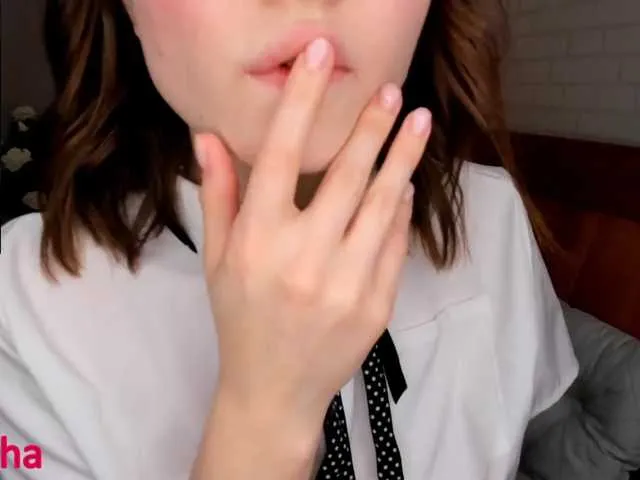 Live sex webcam photo for MaryStanley #266937223