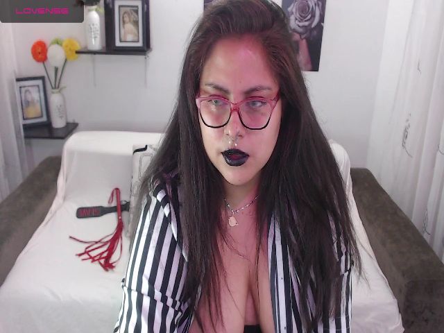 Live sex webcam photo for lilith_heavy #267010046