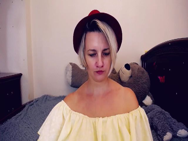 Live sex webcam photo for Margo_curvy #267149677