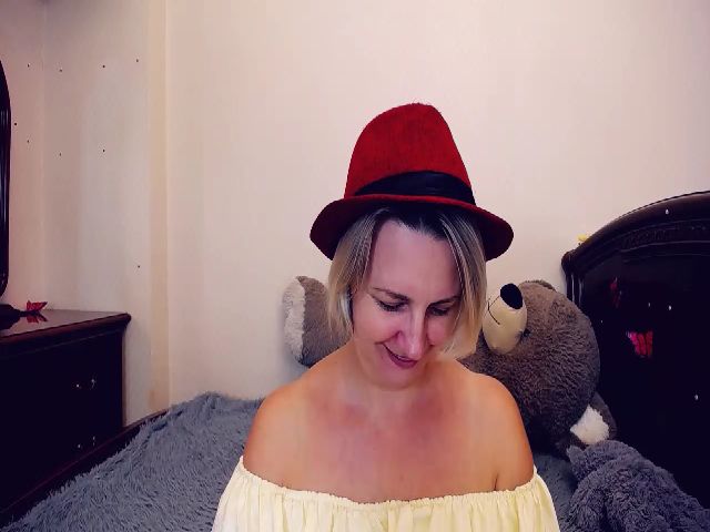 Live sex webcam photo for Margo_curvy #267165513