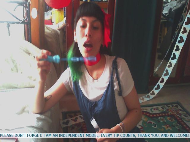 Live sex webcam photo for sassybananny #267230623