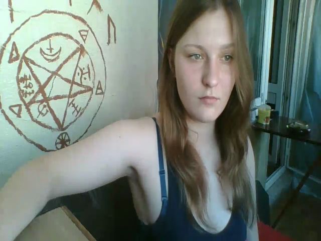 Live sex webcam photo for Marguerite_1_ #267145596