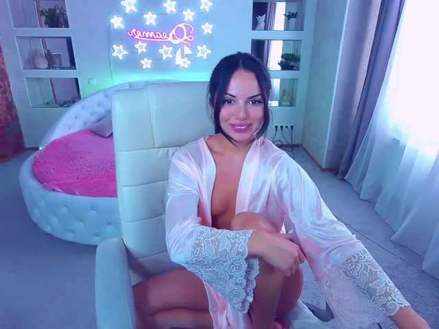 Live sex webcam photo for RayLenee #267556749