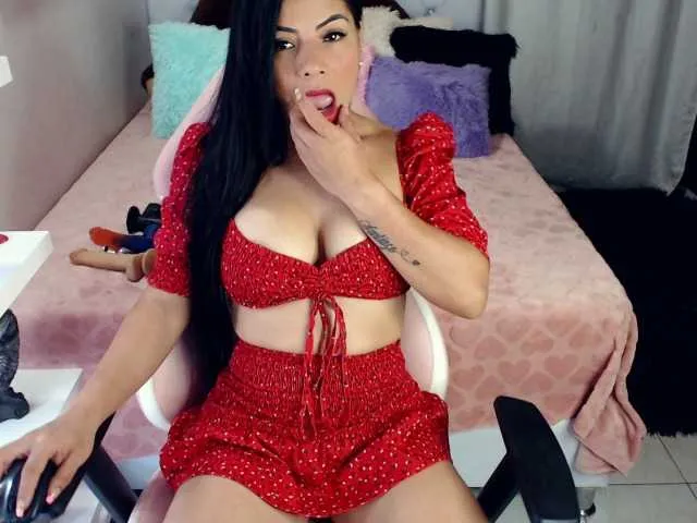 Live sex webcam photo for cristalb1 #267471492