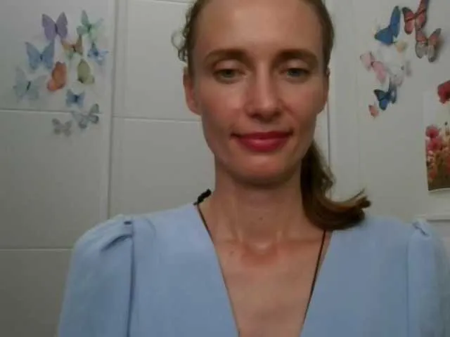 Live sex webcam photo for CelesteKissab #267683615