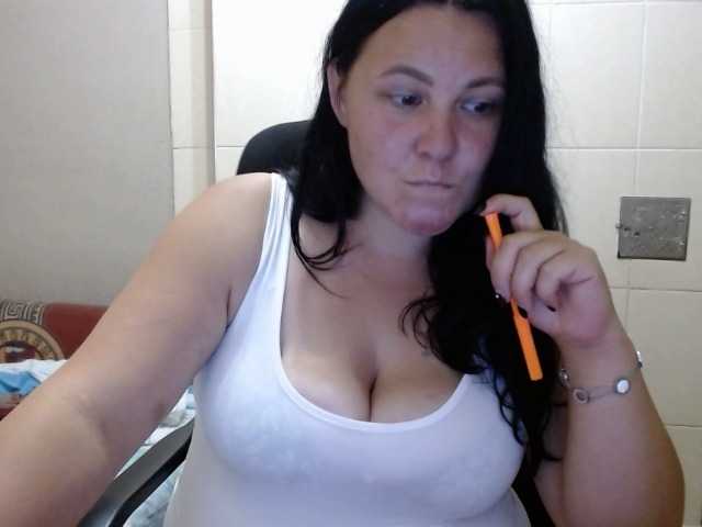 Live sex webcam photo for Margonice #267682327