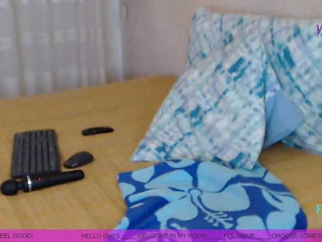 Live sex webcam photo for pussyboom11 #267556724