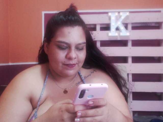 Live sex webcam photo for Kendra-live #267366231