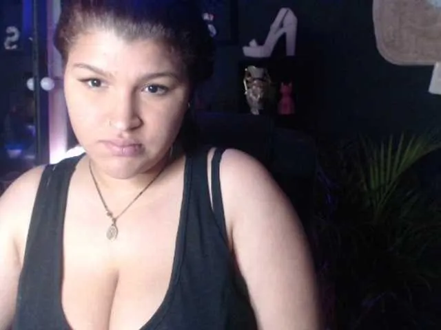 Live sex webcam photo for strawberryss #267558583