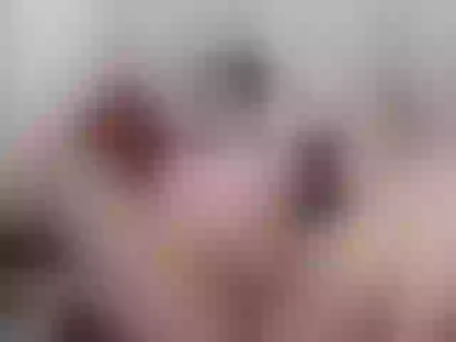 Live sex webcam photo for Liligold2 #267365908
