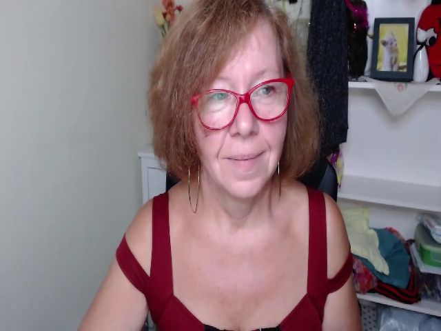 Live sex webcam photo for Adele_69 #267567058