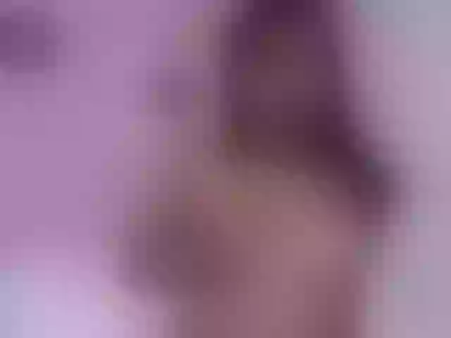 Live sex webcam photo for Joansmalls1 #267468818