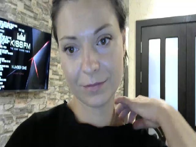 Live sex webcam photo for Velicious7 #267562012