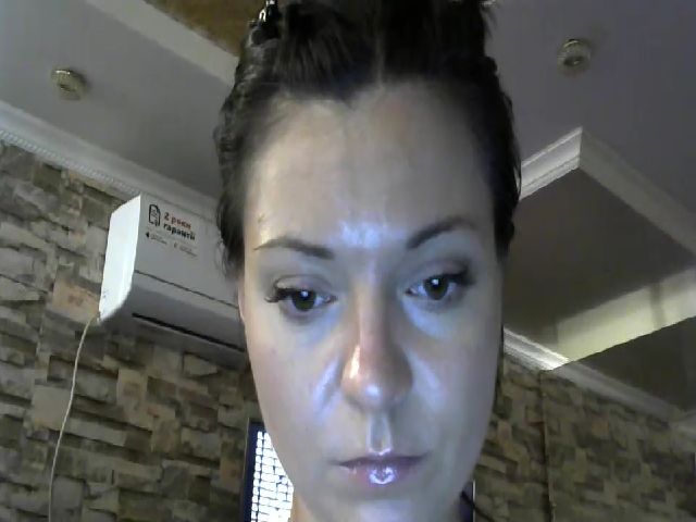 Live sex webcam photo for Velicious7 #267621590