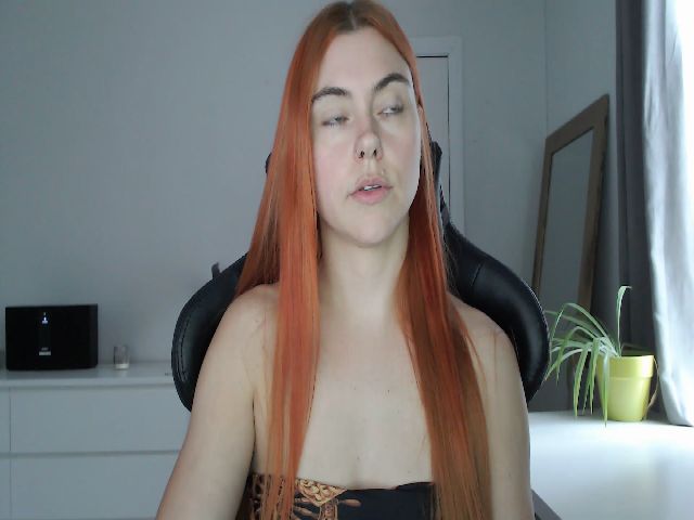 Live sex webcam photo for Peach888__ #267588613