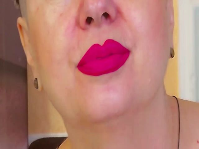 Live sex webcam photo for LADY__POSH #267472594