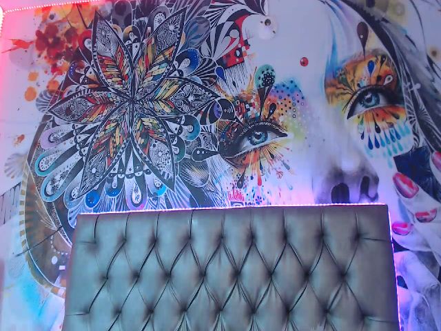 Live sex webcam photo for Candy_rose_ #267390118