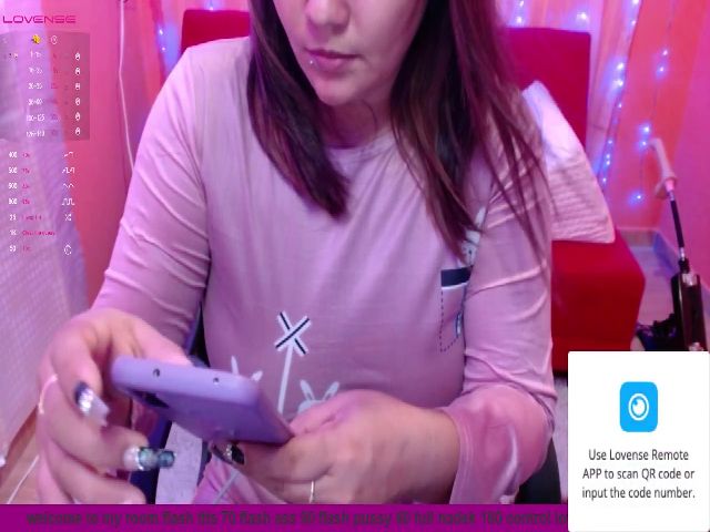 Live sex webcam photo for Sexyalicia4 #267378174