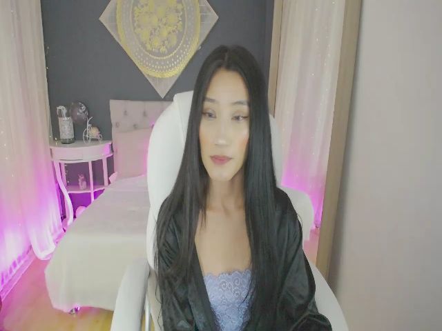 Live sex webcam photo for Karina_V #267443975