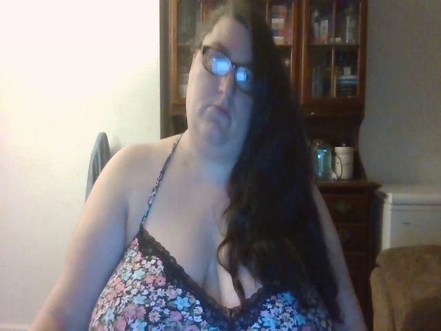 Live sex webcam photo for metalchick420 #267422358
