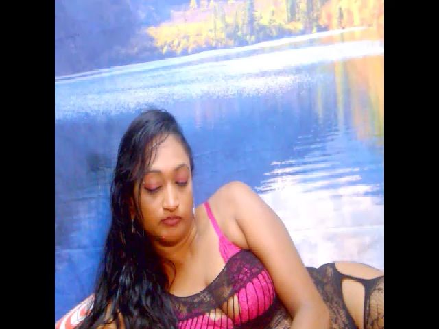 Live sex webcam photo for Indianspicey #267800034