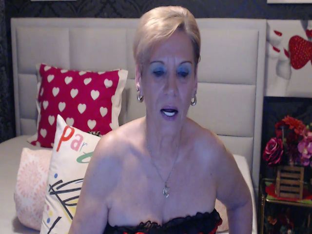 Live sex webcam photo for HAPPYGRANNY #267537126