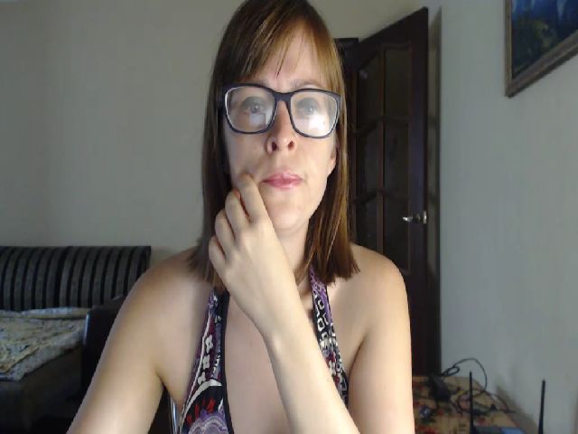 Live sex webcam photo for SmallUniverse #267501411