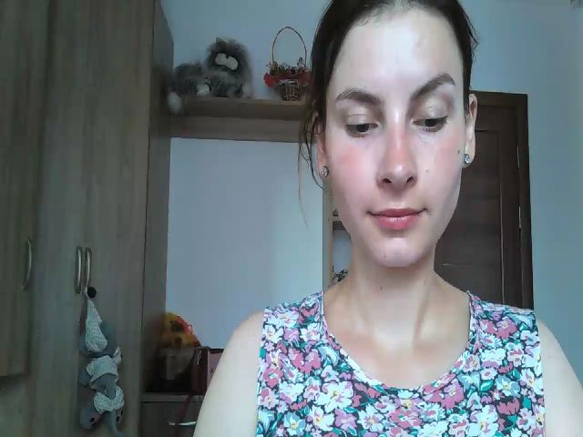 Live sex webcam photo for MisssSun #267547242