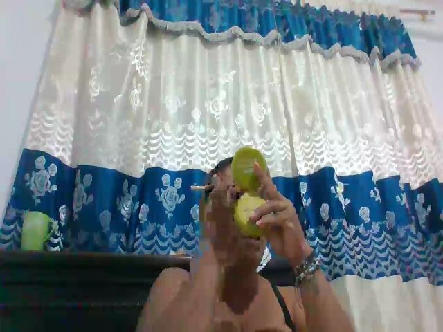 Live sex webcam photo for HallyGirlHot #287873997