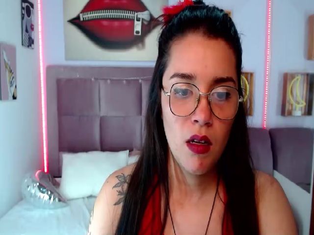 Live sex webcam photo for Graicy_Reyes #267654033