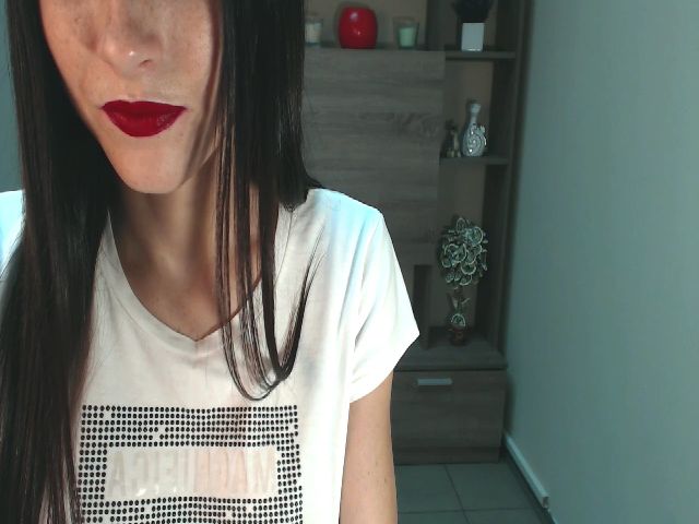 Live sex webcam photo for Frioninny #267715218