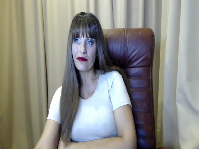 Live sex webcam photo for Eyesriddle #267605019