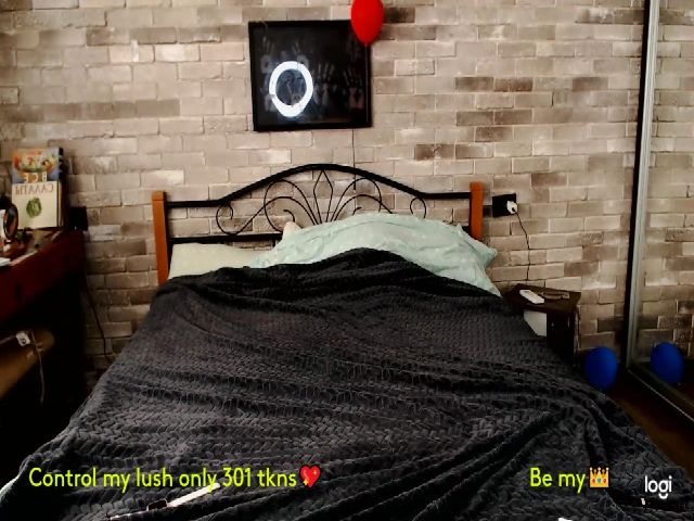 Live sex webcam photo for LimonadV #267607353