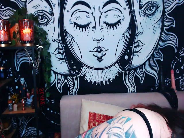 Live sex webcam photo for GodessFreya #267436739